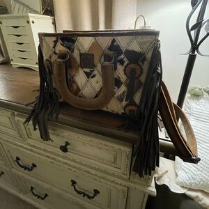 STS crossbody purse